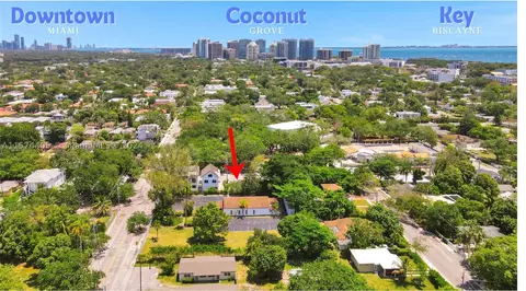 3210 Plaza St, Miami, FL 33133