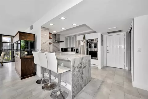 400 Leslie Dr #630, Hallandale Beach, FL 33009