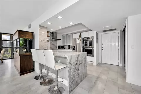 400 Leslie Dr #630, Hallandale Beach, FL 33009