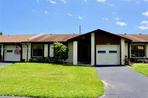 15892 Forsythia Cir, Delray Beach, FL 33484