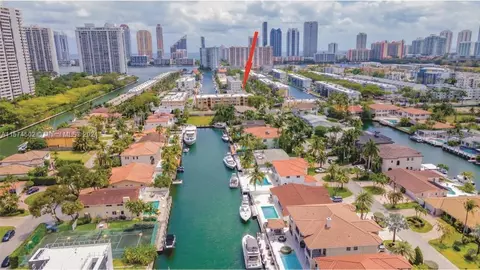 3531 NE 170th St #302, North Miami Beach, FL 33160