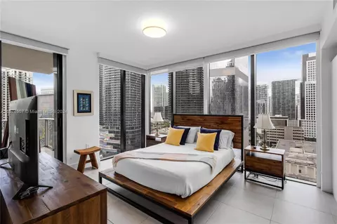 1010 Brickell Ave #2011, Miami, FL 33131