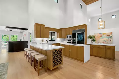 Kitchen - 8920 SW 61st Ct, Pinecrest, FL 33156 photo 1 of 2