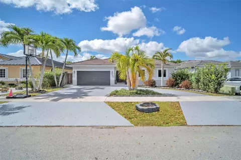 15974 SW 53rd Ter, Miami, FL 33185