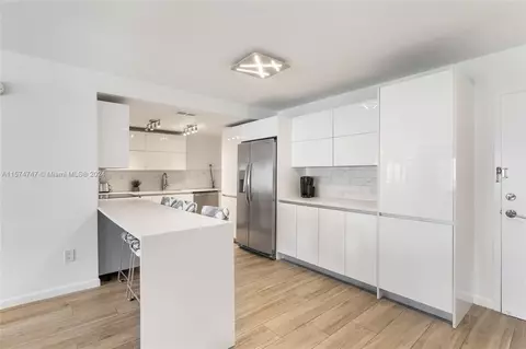 200 178th Dr #606, Sunny Isles Beach, FL 33160