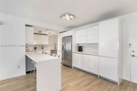 200 178th Dr #606, Sunny Isles Beach, FL 33160