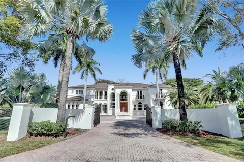 6065 SW 116th St, Pinecrest, FL 33156