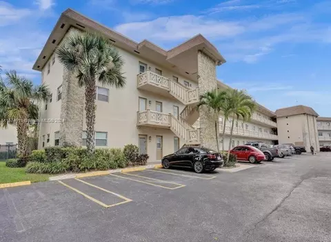 5000 NW 36th St #510, Lauderdale Lakes, FL 33319
