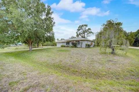 8795 98th Ct, Vero Beach, FL 32967