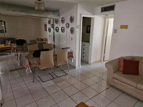 1855 W 60th St #204, Hialeah, FL 33012