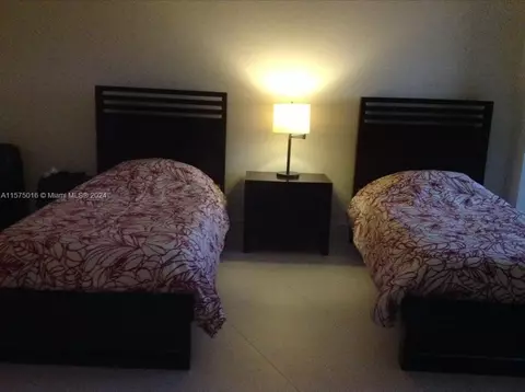 Undisclosed, Key Biscayne, FL 33149 photo 11