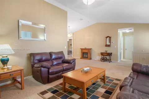 Living - 9496 SE 174th Loop, Summerfield, FL 34491 photo 3 of 7