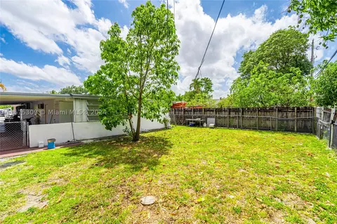 73 E 47th St, Hialeah, FL 33013 photo 37