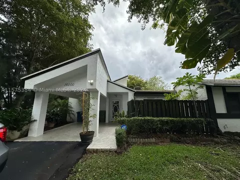 16000 Fairway Cir #47, Weston, FL 33326