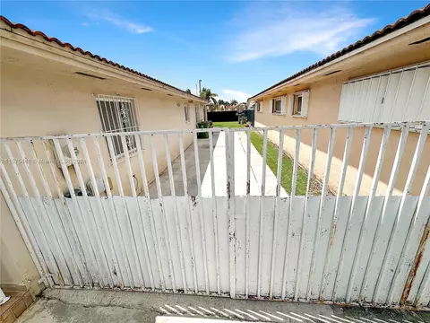 Exterior - 7560 W 33rd Ln, Hialeah, FL 33018 photo 3 of 9
