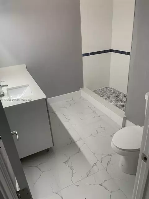 Other - 466 E 11th St, Hialeah, FL 33010 photo 4 of 5