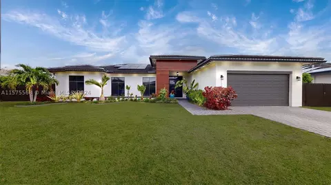 13277 SW 230th St, Miami, FL 33170