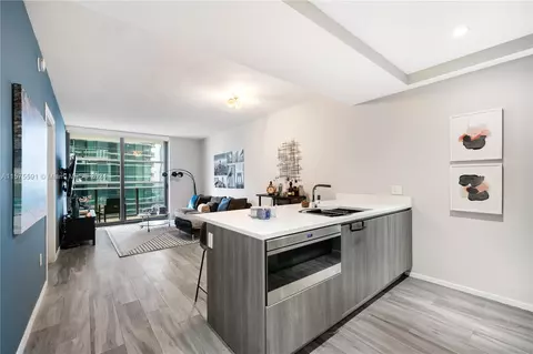 801 S Miami Ave #1406, Miami, FL 33130