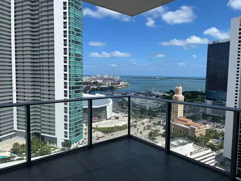 851 NE 1st Ave #2705, Miami, FL 33132