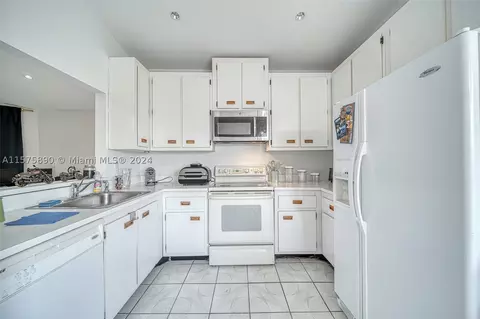 6831 SW 152nd Ct #31-35, Miami, FL 33193
