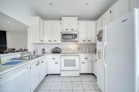 6831 SW 152nd Ct #31-35, Miami, FL 33193