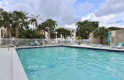 20441 NE 30th Ave #112-9, Aventura, FL 33180