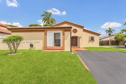 610 SW 88th Ct, Miami, FL 33174