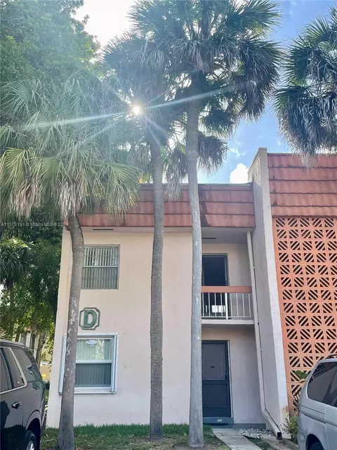 7610 Stirling Rd #D201, Hollywood, FL 33024