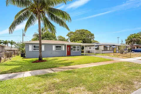 3270 NW 14th St, Lauderhill, FL 33311