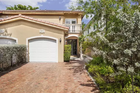 3265 Matilda St #3265, Coconut Grove, FL 33133