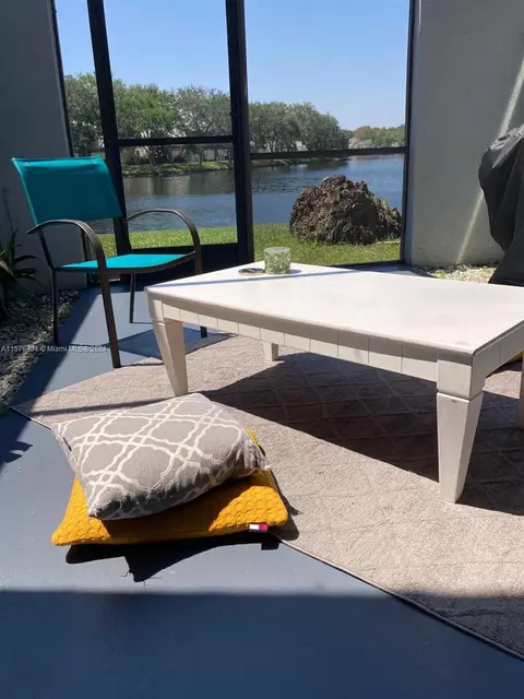 1144 NW 97th Ave #229, Pembroke Pines, FL 33024