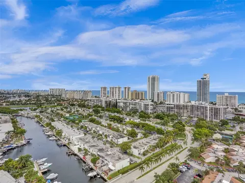 2500 Parkview Dr #2307, Hallandale Beach, FL 33009