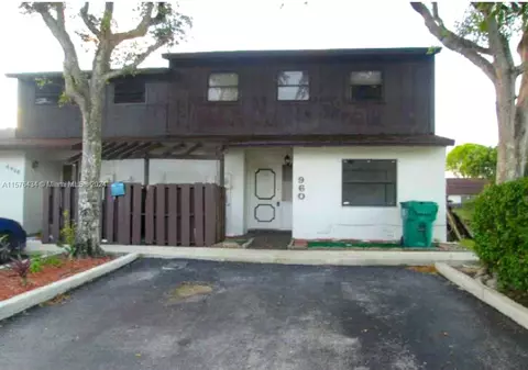 6960 SW 38th Ct #4-Q, Miramar, FL 33023