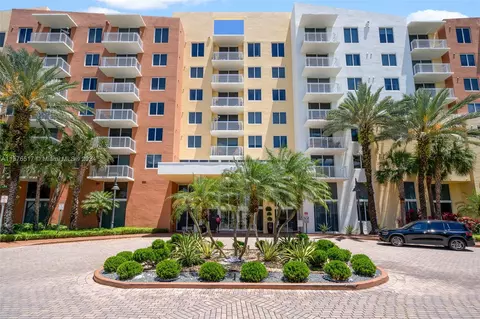 2775 NE 187th St #117, Aventura, FL 33180