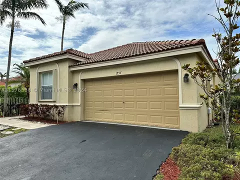 1757 Aspen Ln, Weston, FL 33327