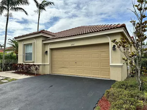 1757 Aspen Ln, Weston, FL 33327