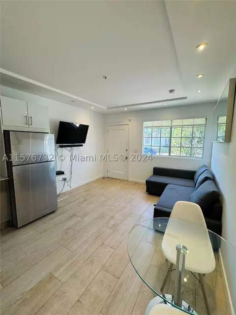 700 16th St #107, Miami Beach, FL 33139