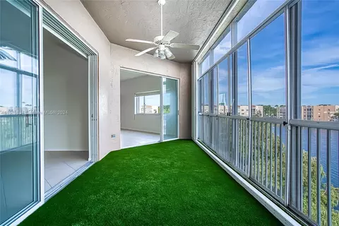 7687 Granville Dr #408, Tamarac, FL 33321