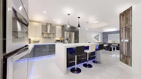 21416 SW 87th Pl, Cutler Bay, FL 33189