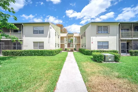 4270 NW 89th Ave #101, Coral Springs, FL 33065