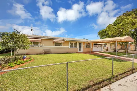 10390 SW 26th Ter, Miami, FL 33165