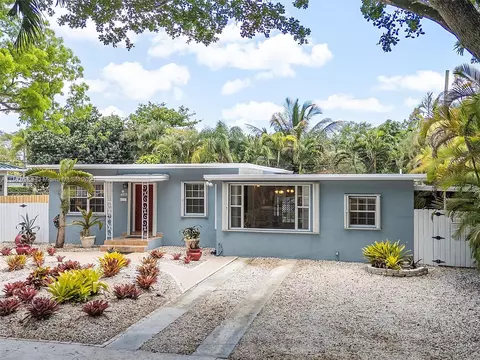 5960 SW 46th Ter, Miami, FL 33155