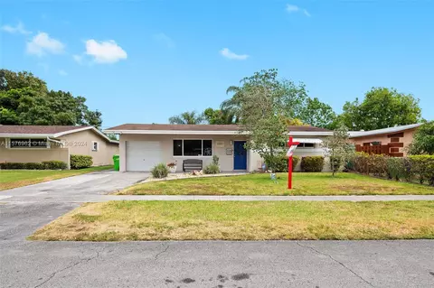 6701 NW 26th St, Sunrise, FL 33313