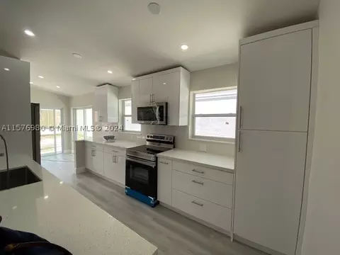 12024 SW 210th Ter, Miami, FL 33177