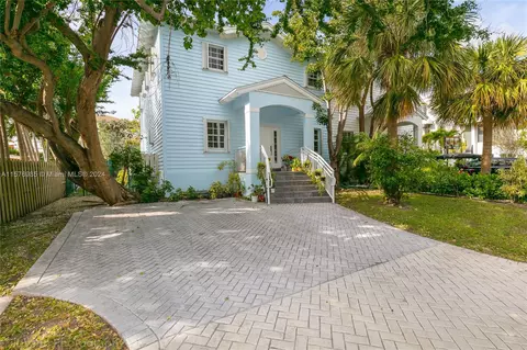 444 Fernwood Rd #444, Key Biscayne, FL 33149