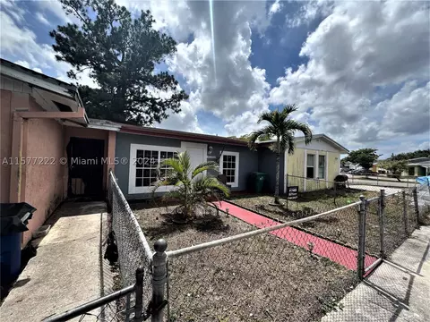 21303 NW 39th Ave, Miami Gardens, FL 33055