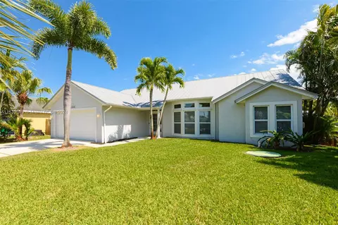 1038 SW Macao Ave, Port Saint Lucie, FL 34953