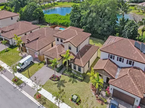 2664 SE 3rd St, Homestead, FL 33033