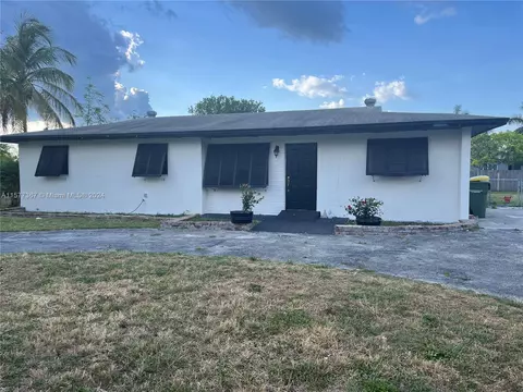 1165 NW 15th St, Homestead, FL 33030