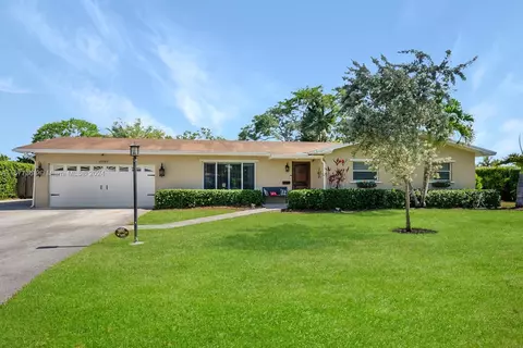 10743 SW 118th St, Miami, FL 33176
